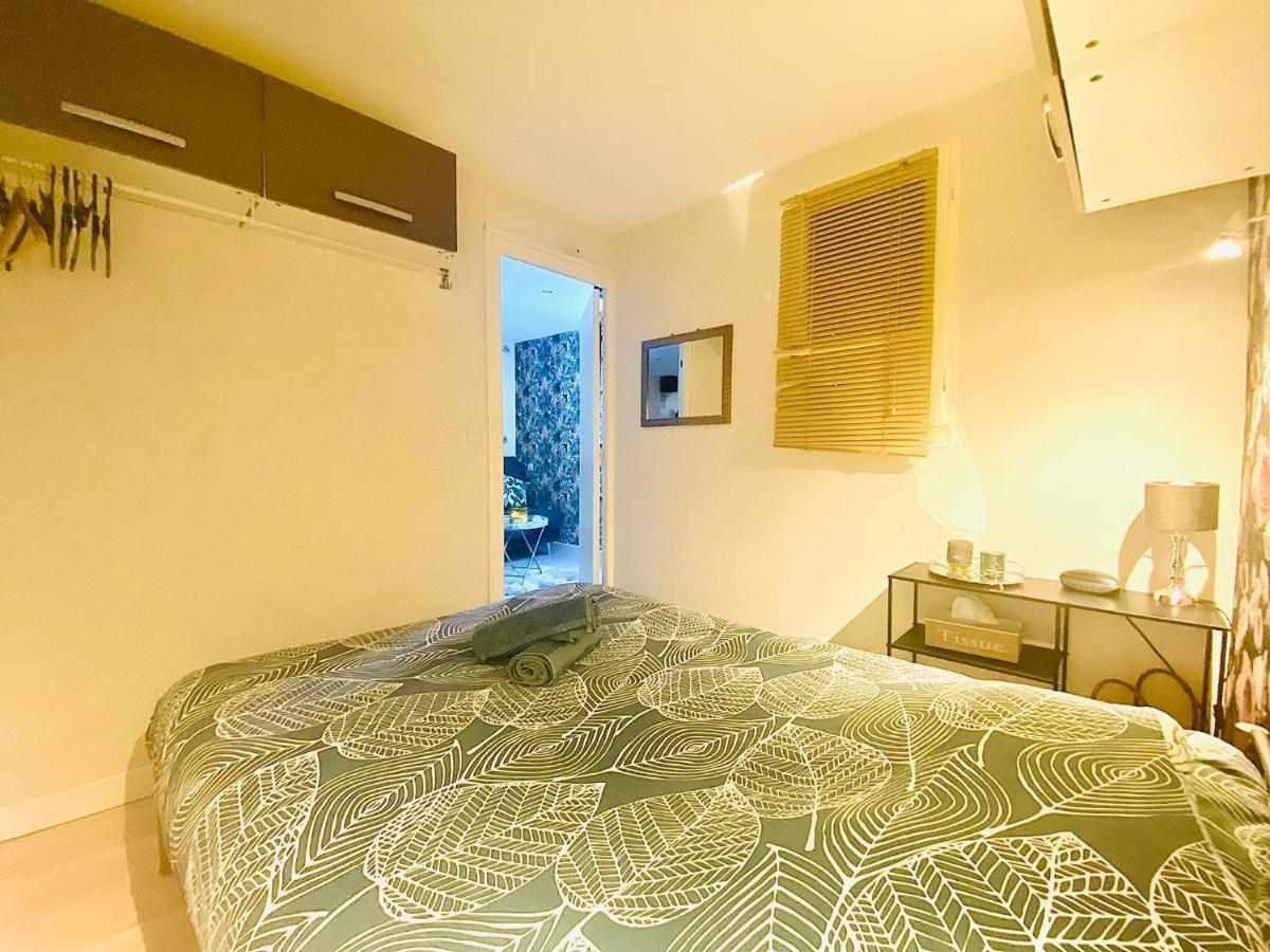 Appartement Proche Mer Avec Piscine Et Parking Fleury  Buitenkant foto