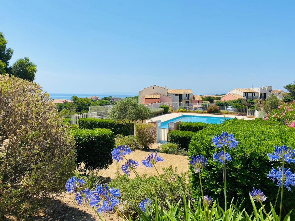 Appartement Proche Mer Avec Piscine Et Parking Fleury  Buitenkant foto